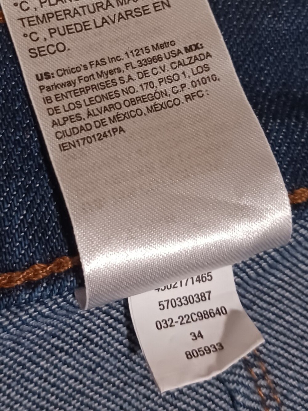 Chico's Trouser Jeans Wide Leg - Picture 10 of 10